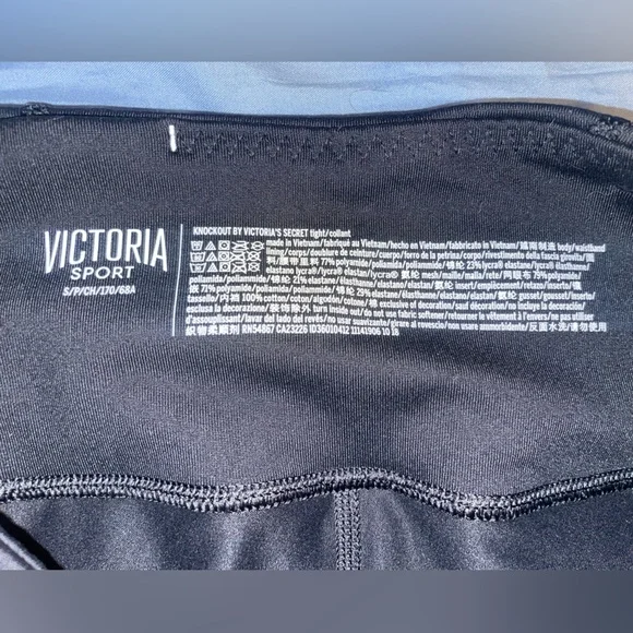 Victoria’s Secret New Knockout Legging Size Small - Picture 5 of 6
